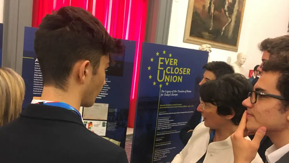 Mostra "Ever Closer Union" Mostra "Ever Closer Union"