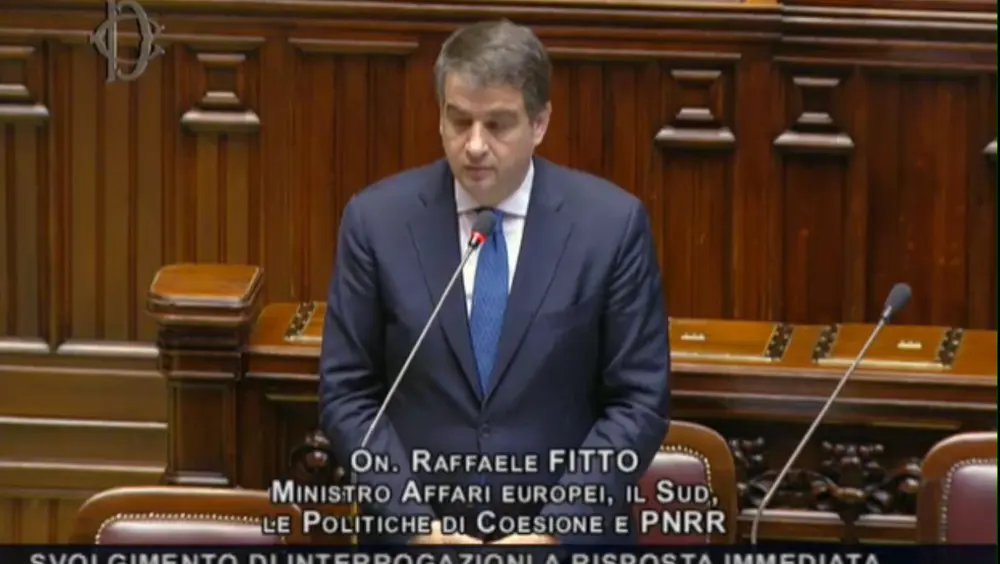 Question time alla Camera con il Ministro Fitto Question time alla Camera con il Ministro Fitto