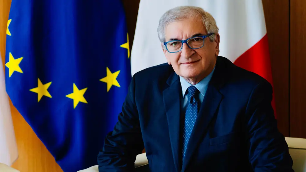 Ministro Foti: "Rischio invasione di prodotti da Pechino, serve una barriera UE" 
