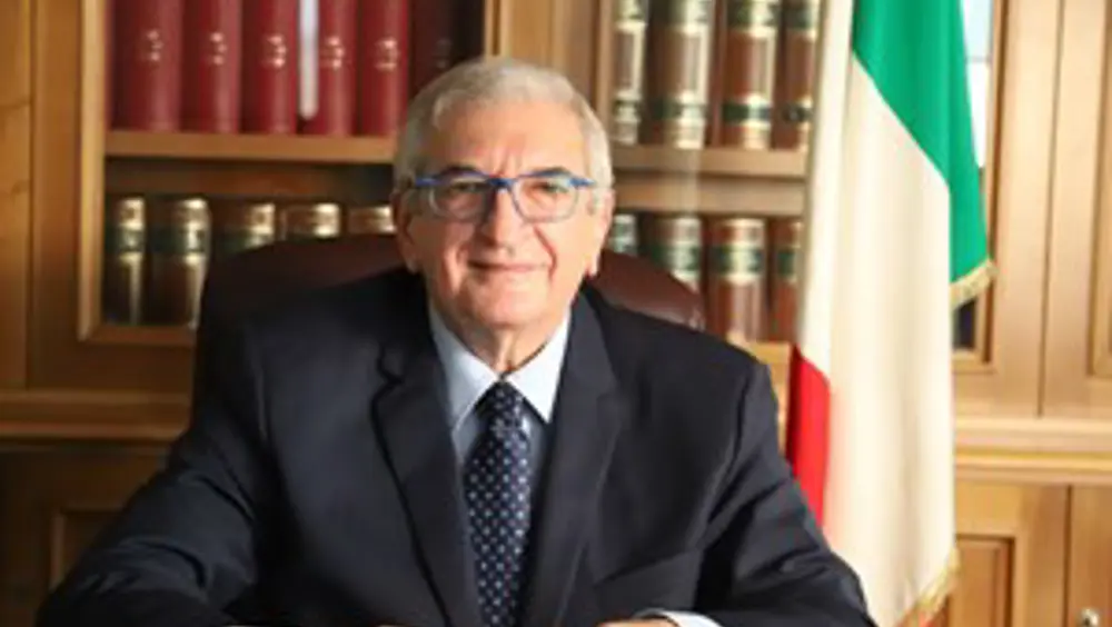 Ministro Foti: "Il governo farà la sua parte per aiutare le aziende in difficoltà"
